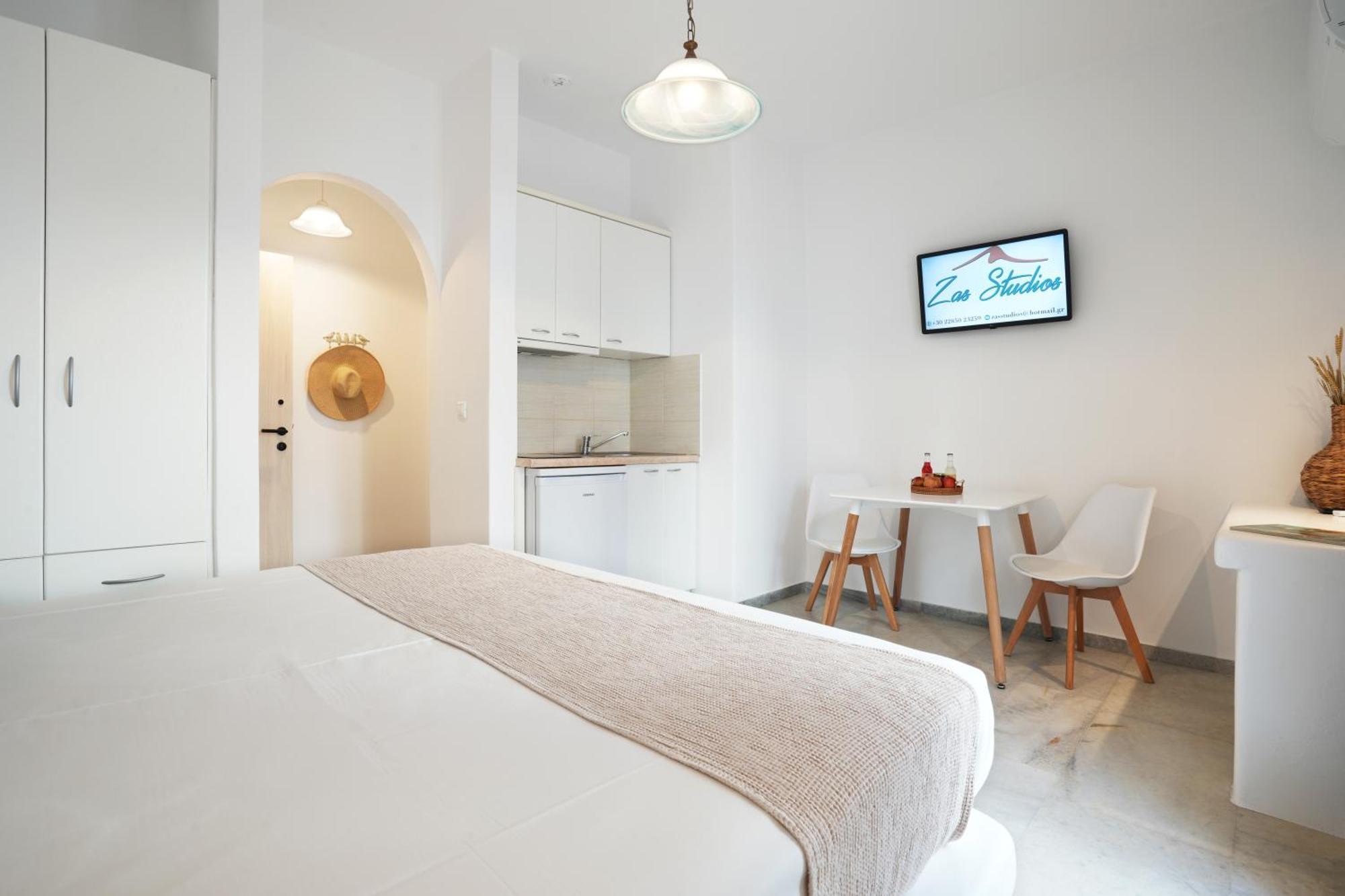 Zas Studios Naxos City Екстериор снимка